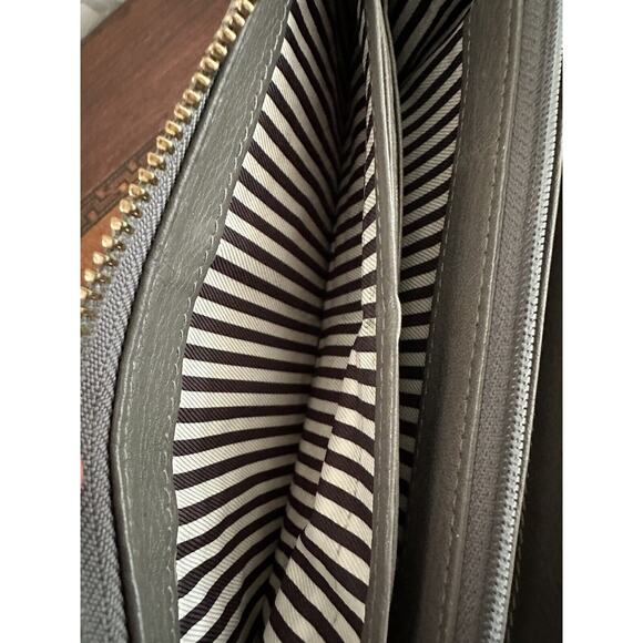 KATE SPADE LEATHER CAMERON LARGE CONTINENTAL WALLET IN WARM BEIGE/BLACK Flawed - Picture 4 of 9